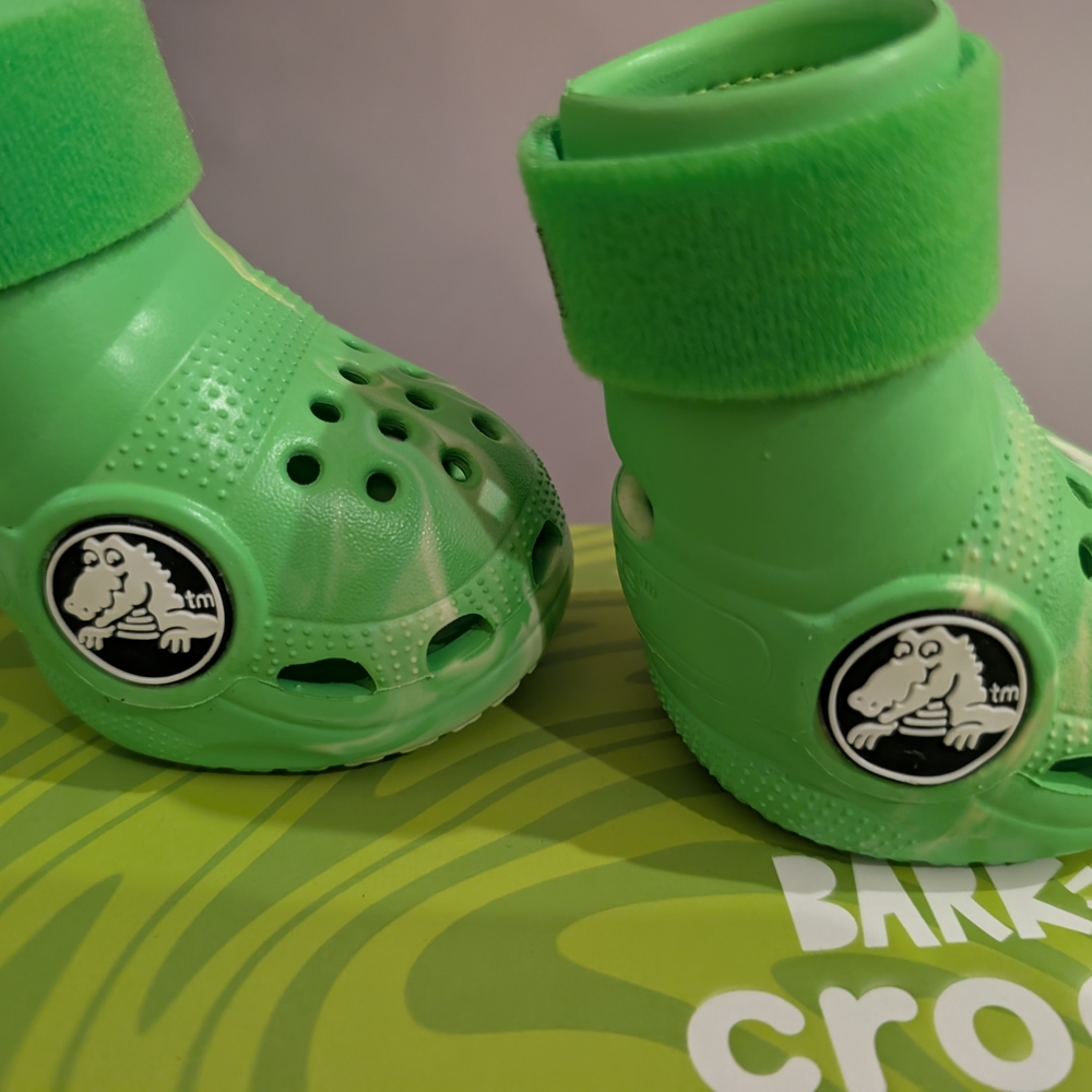 CROCS Green Dino Dog Booties